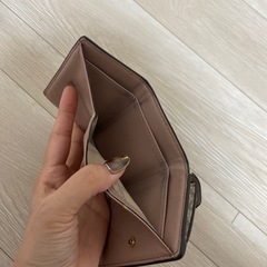 マイケルコース財布の画像