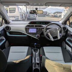 ★修復歴無！低走3万㌔！H24年！アクア【S】禁煙車！Pスタート！LED！オートライト！ヘッドライトウォッシャー！社外アルミ！フルセグ！の画像