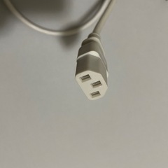 電源ケーブル 1m　7A125Vの画像