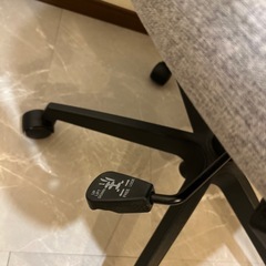 パソコンチェア、クッション付きの画像
