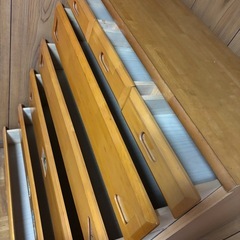 箪笥　引き出しの画像