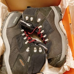 CARAVAN 登山靴 トレッキングシューズの画像