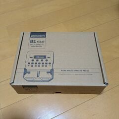 zoom b1four +専用アダプター　ベース用マルチエフェクター　箱・説明書付きの画像
