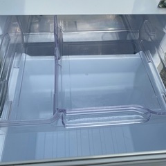 2019年製の冷蔵庫の画像