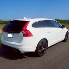 受付再開【極上】 ボルボ　VOLVO V60 車検有り【格安】の画像