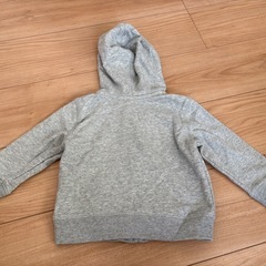 gapグレーパーカー12-18ヶ月用の画像
