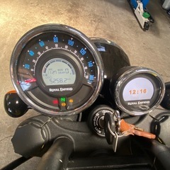 ロイヤルエンフィールド　メテオ350の画像