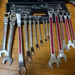 配管鉄鋼製管足場　工具　バラ売りの画像