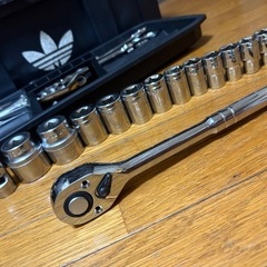配管鉄鋼製管足場　工具　バラ売りの画像