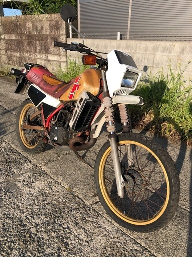 ヤマハ　DT125  17F    書類付レストアベース車
