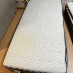 ベッドマットレス　ニトリ　Nスリープ　シングル2セットの画像
