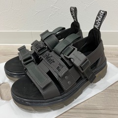 ドクターマーチンDr.Martens PEARSON サンダル GUNMETALの画像