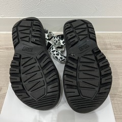 TEVA HURRICANE スポーツサンダル　ダルメシアンの画像