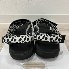 TEVA HURRICANE スポーツサンダル　ダルメシアンの画像