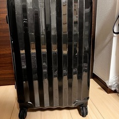 スーツケースの画像