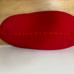 ヨギボーMAX 赤色の画像