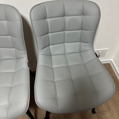 椅子2脚セットの画像