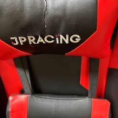 JP racing製ゲーミングチェアの画像