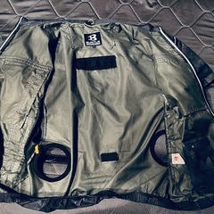 おしゃれ！BURTLE バートル　空調服　ジップアップ　半袖の画像
