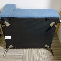 M567  オフィスコム HIBIS ハイビス ハイバックソファ 1人掛け テーブル付き の画像