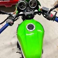 カワサキ　zrx400 1型の画像