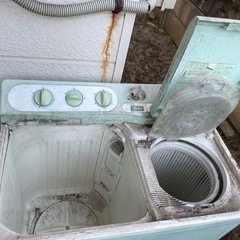 直接引取のみ【現状品】 二層式洗濯機 HITACHI / 日立 PS-T33J1 通電確認済みの画像