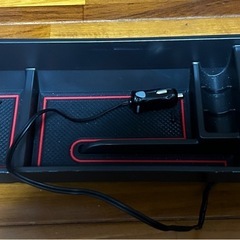 50プリウス 前期/後期 トヨタ コンソールトレイ USBポート付きの画像
