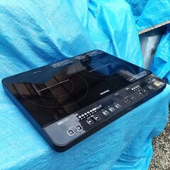 ★美品!!お届け可！★ アイリスオーヤマ 2口 IHコンロ IH調理器 IHK-W1S-Bの画像
