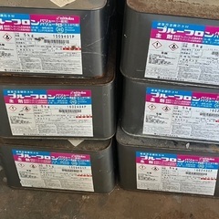 無料 さしあげます 防水塗料  15缶程度 長期保管品   DIY  廃材 塗装 の画像