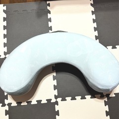 エルゴ授乳枕　ナーシングピローの画像