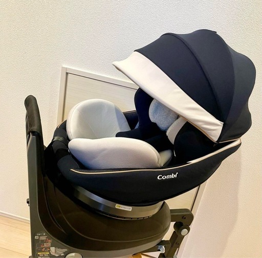 【美品】Combi ISOFIX クルムーヴスマート 回転　チャイルドシート