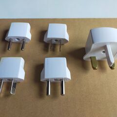 ヤザワ 海外用電源プラグ変換アダプター 主要国対応セットの画像