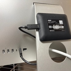 iMac 21.5 2017年モデル HDD1TB 本体のみ 電源コード付きの画像