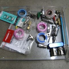 エア－コンプレッサ－セット　ホ－ス・タイヤ空気圧・ブロア－セット　新品に近い状態の画像