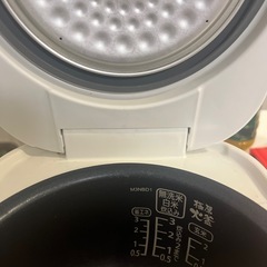 アイリスオーヤマ　炊飯器　3合炊きの画像