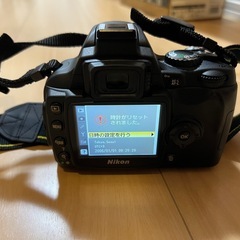 Nikon D40 デジタル一眼レフカメラ　
レンズキット　BLACKの画像