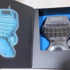 左手デバイス Logicool　G13の画像