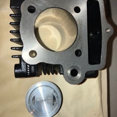 カブ　キタコ 75ccピストン&シリンダーの画像