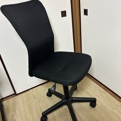 オフィスチェアの画像