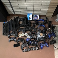ゲーム関連アイテム　100点以上　コントローラー　ps vr ps4  スマホ　などの画像