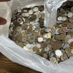 沖縄県内限定希少本物古銭1キロ8000円の画像