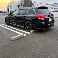 レガシィ ツーリングワゴン　の画像