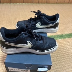 NIKEＡF-1 25㎝　の画像
