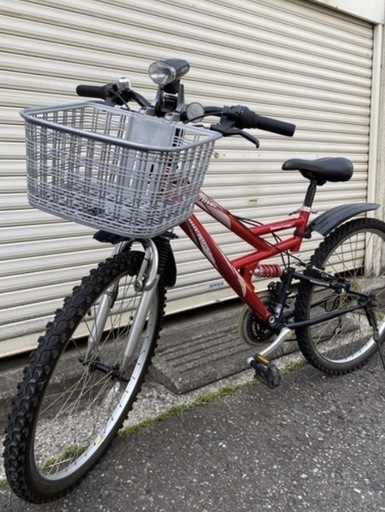 マウンテンバイク26インチ（後輪パンク中）