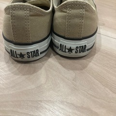 converse スニーカーの画像
