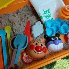 アンパンマン室内用砂場の画像
