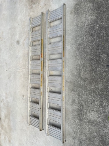 お取引き中です！(NO.5)日軽 アルミブリッジ 1800mm 最大積載荷重500kg/1組  農機具 ラダー バイク 軽トラ 積み込み