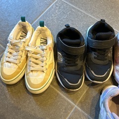 子供靴　18-19センチまとめ売り
の画像