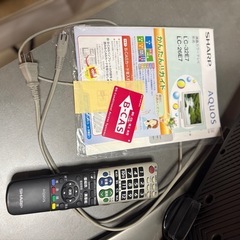 SHARP テレビ 32型の画像