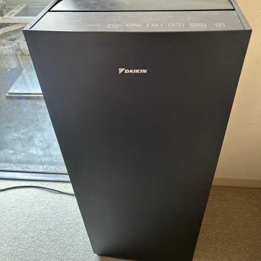ダイキン　空気清浄機。2025年3月25日購入。ビックカメラ長期保証5年付き